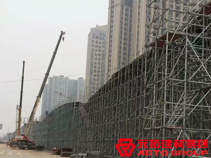 建筑施工承插型盤扣式腳手架一噸每天多少租金？