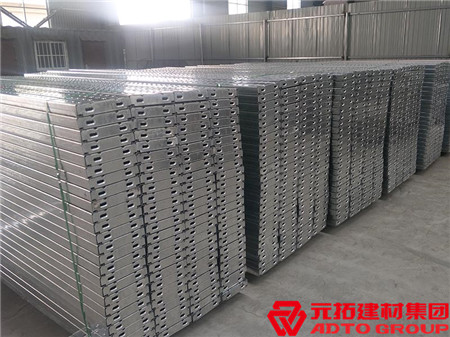 鋼跳板現(xiàn)在多少錢？鋼跳板的質(zhì)量哪家好？