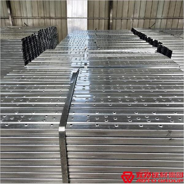鋼跳板出口需要什么品質(zhì)？鋼跳板使用規(guī)范